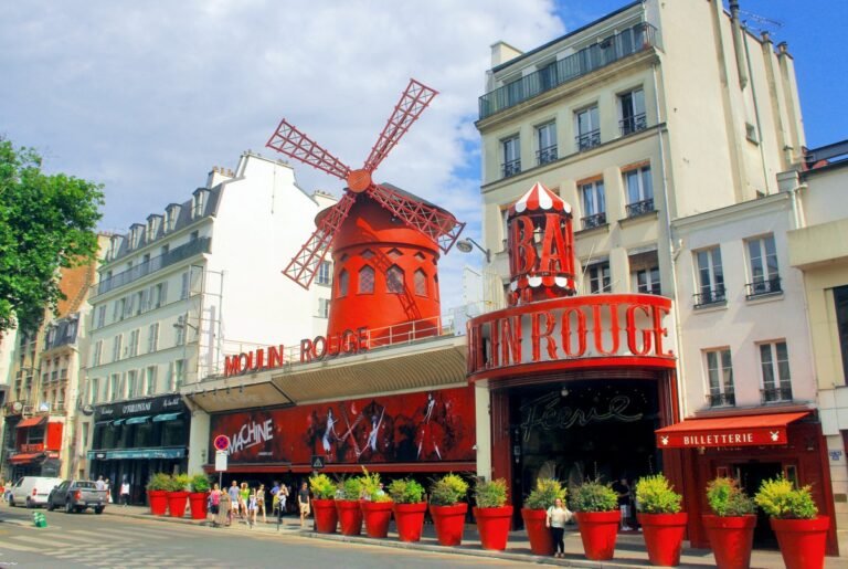 le-moulin-rouge-de-paris