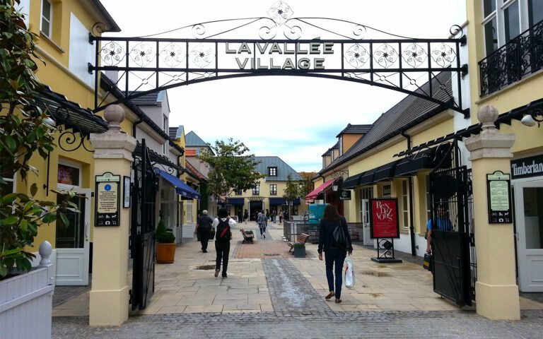 navette-la-vallée-village