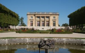 chateau-de-versailles-petit-trianon